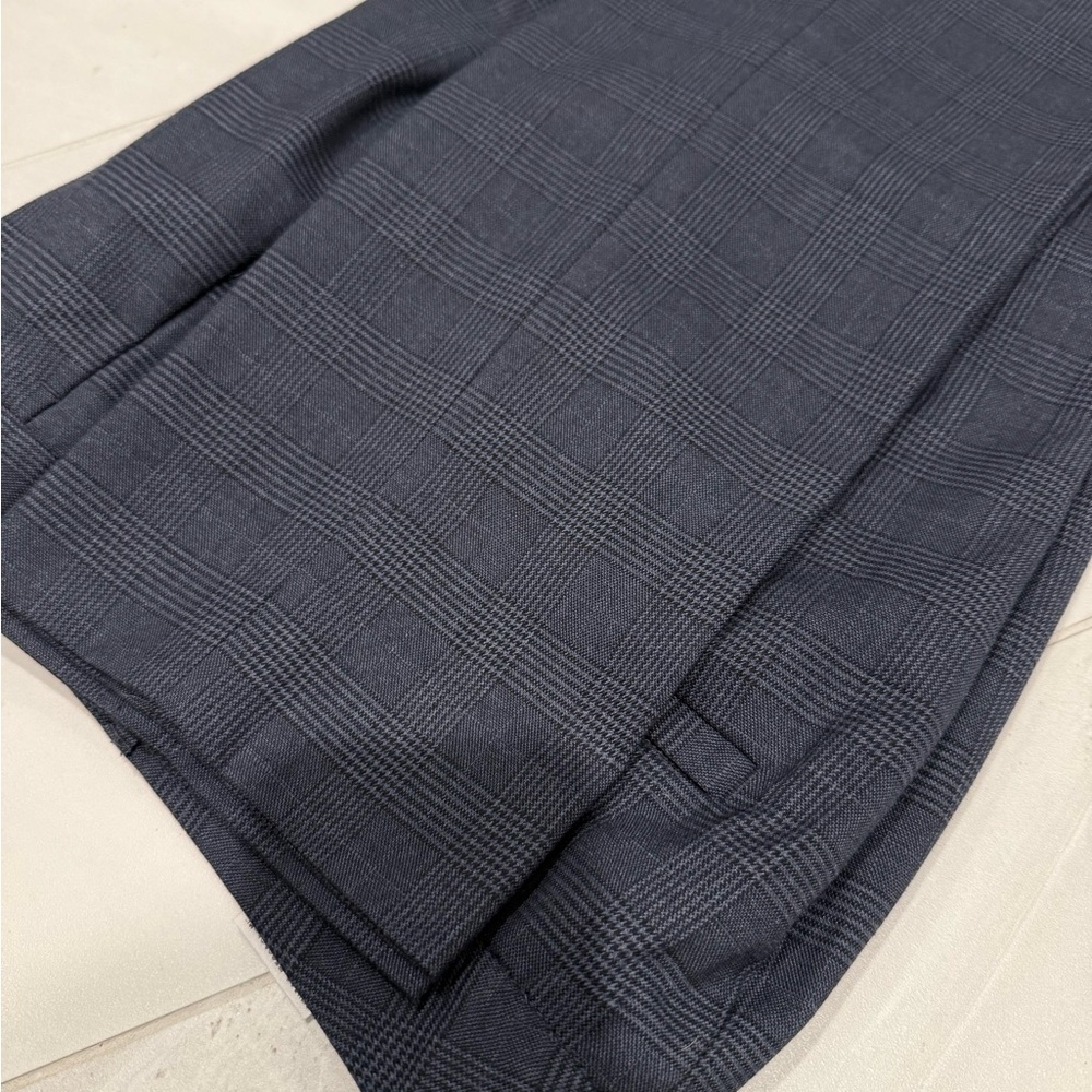 Banana Republic Navy Trousers - Picture 7 of 7